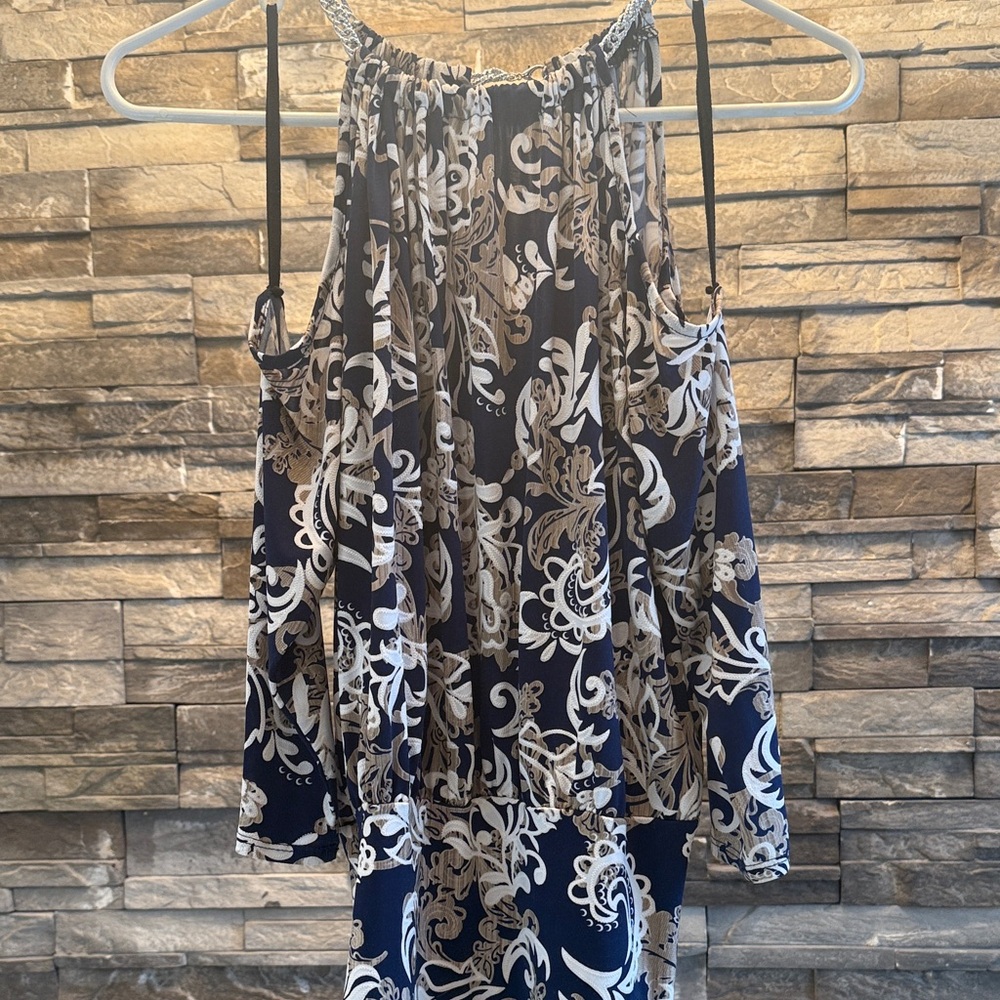 Tigerlily Navy and Beige Patterned Blouse